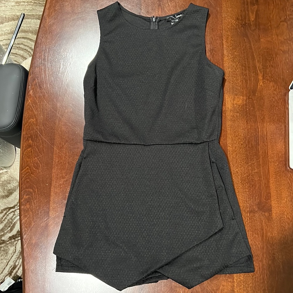 AQUA Black Romper Size L